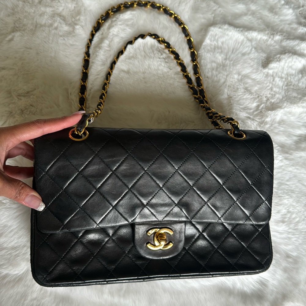 Vintage Chanel Medium Classic Flap - Lambskin Leather